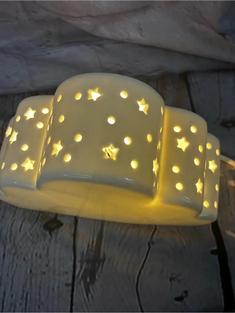 Whimsical Dreamy Minimalist Ceramic Cloud Shaped Nightlight Lamp Star Cutouts
